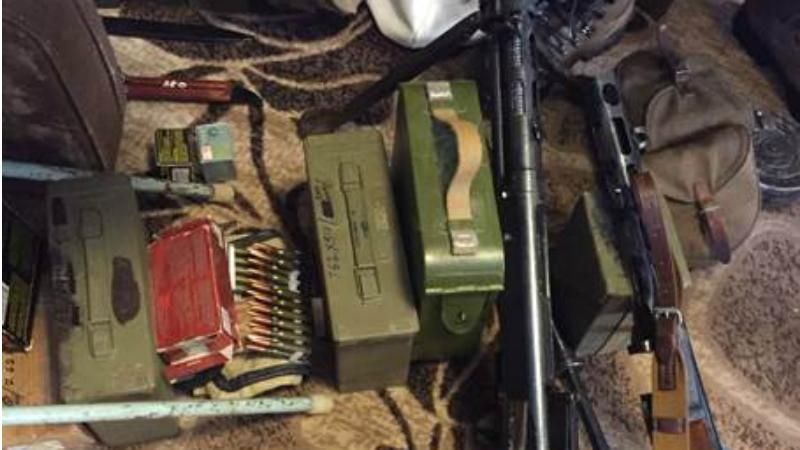 В Киеве нашли арсенал оружия из зоны АТО: появились фото