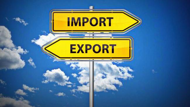 В Госкомстате посчитали, как сократилась внешняя торговля