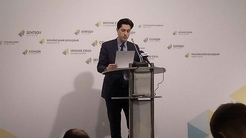 Вакарчук философски прокомментировал отставку Каська Вакарчук философски прокомментировал отставку Каська