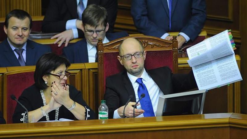 Нардеп розповів про секрети провального голосування за недовіру Кабміну Нардеп розповів про секрети провального голосування за недовіру Кабміну