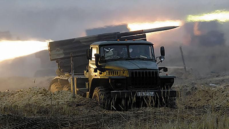 Терористи вперше за довгий час відкрили вогонь із "Градів" Терористи вперше за довгий час відкрили вогонь із "Градів"