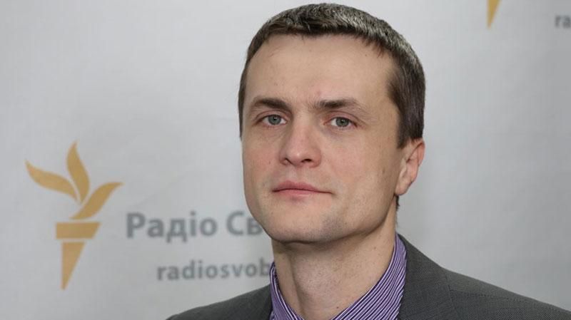 Депутаты просят повторного голосования за отставку Яценюка Депутаты просят повторного голосования за отставку Яценюка