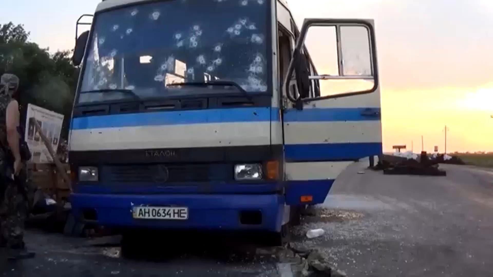 Расстрелянный автобус с бойцами "Правого сектора": как сложилась судьба тех, кто уцелел (18+)