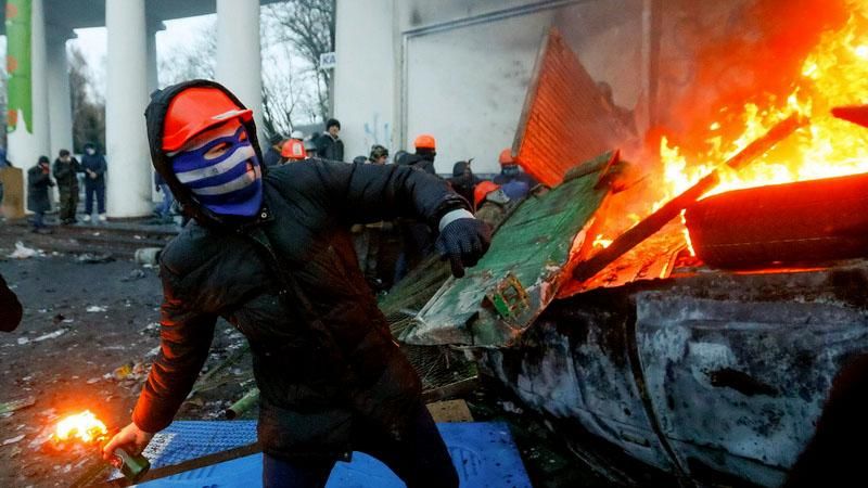 Как политики зарабатывают публичные дивиденды на событиях Евромайдана