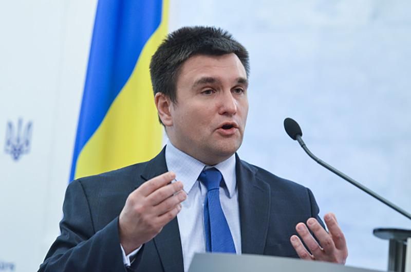 Україна спробує довести, що "борг Януковича" – це хабар