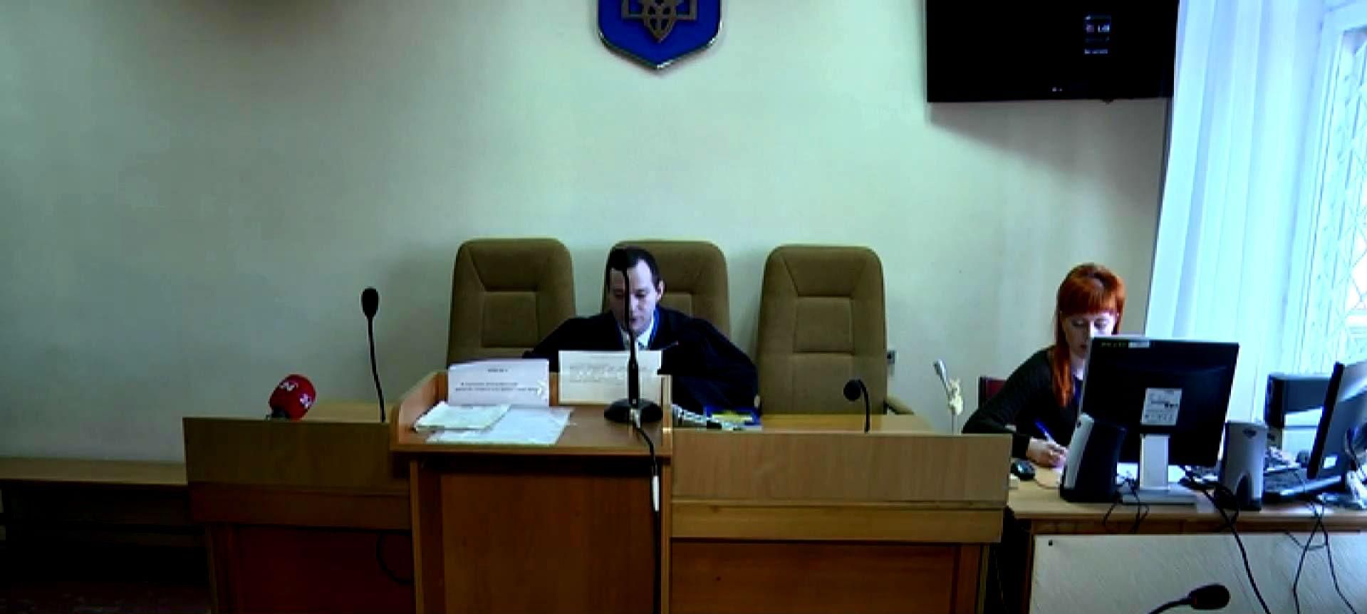 У Харкові судили парамедика-добровольця У Харкові судили парамедика-добровольця