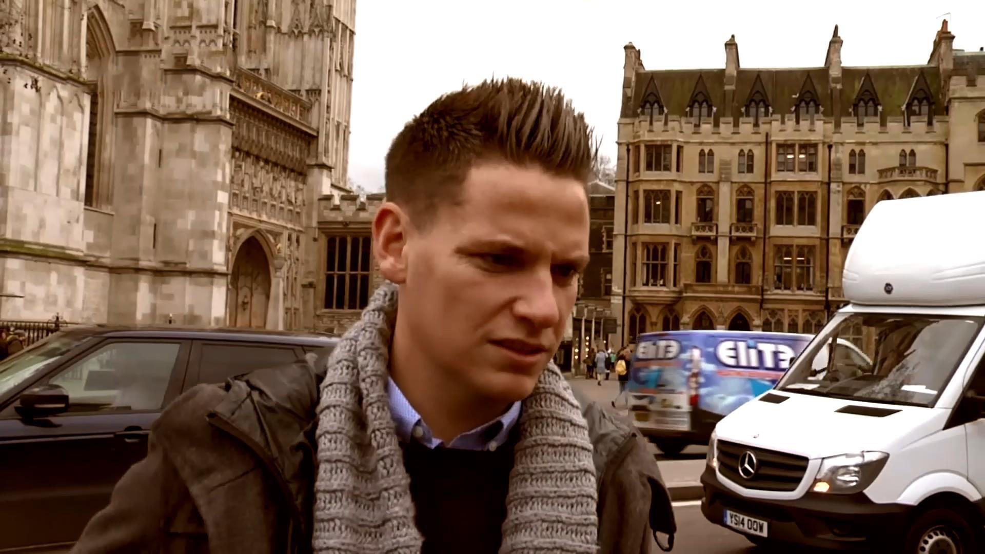 Путин большой засранец, — мысли о главе Кремля в Лондоне Путин большой засранец, — мысли о главе Кремля в Лондоне