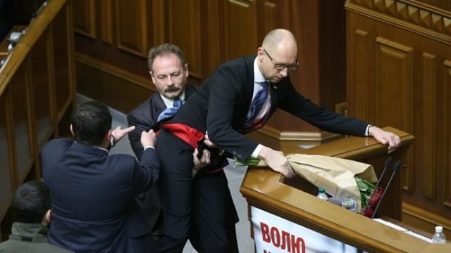 Скандальному Барне все простили и пригласили обратно в БПП Скандальному Барне все простили и пригласили обратно в БПП