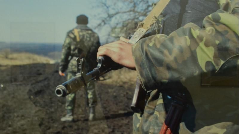 Боевики накрыли огнем Марьинку: работал снайпер