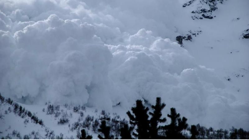 У Росії зійшла лавина: є жертви У Росії зійшла лавина: є жертви