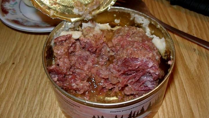 Росія вирішила нагодувати Донбас простроченою їжею Росія вирішила нагодувати Донбас простроченою їжею