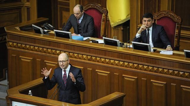 Яценюк объяснил, почему у него низкий рейтинг Яценюк объяснил, почему у него низкий рейтинг