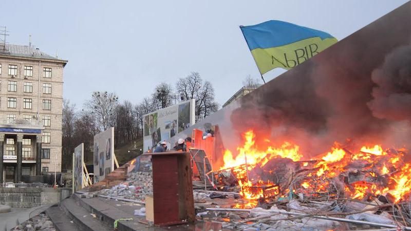 Євромайдан. Ранок кривавого дня. 20 лютого 2014 і 2016: фотопорівняння