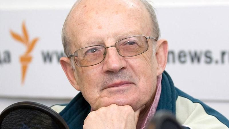 Известному политологу пришлось бежать из России Известному политологу пришлось бежать из России