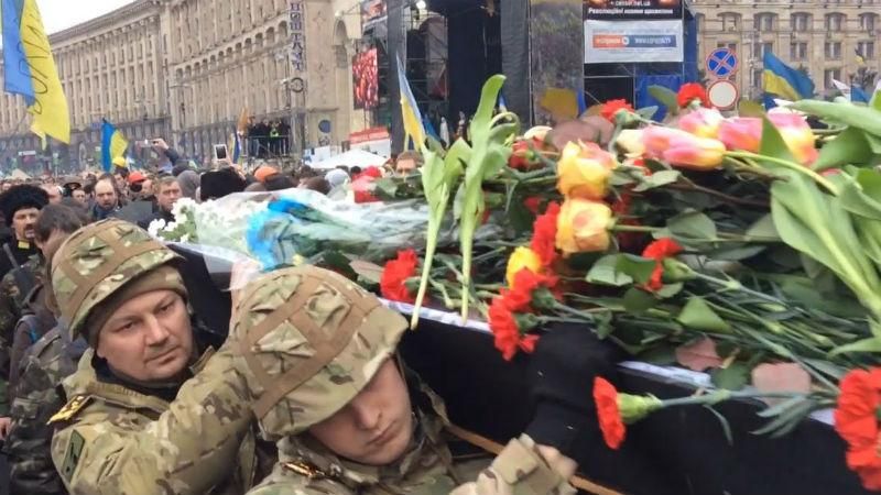 Знаем заказчиков убийств на Майдане и есть доказательства, — Порошенко Знаем заказчиков убийств на Майдане и есть доказательства, — Порошенко