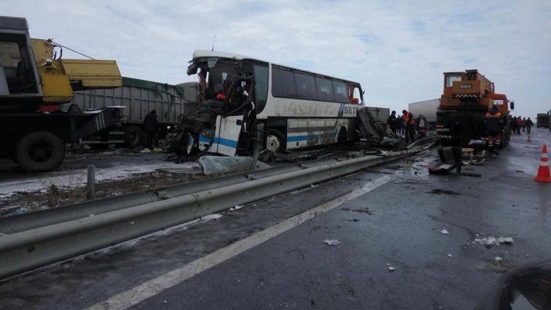 Масштабне ДТП за участю автобуса на Одещині: є жертви