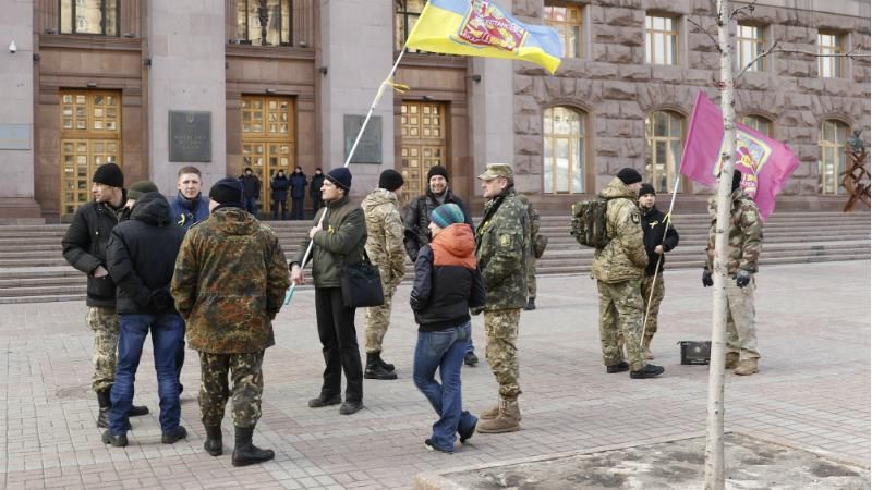 У Києві відбувся марш пам'яті героїв Дебальцевого 