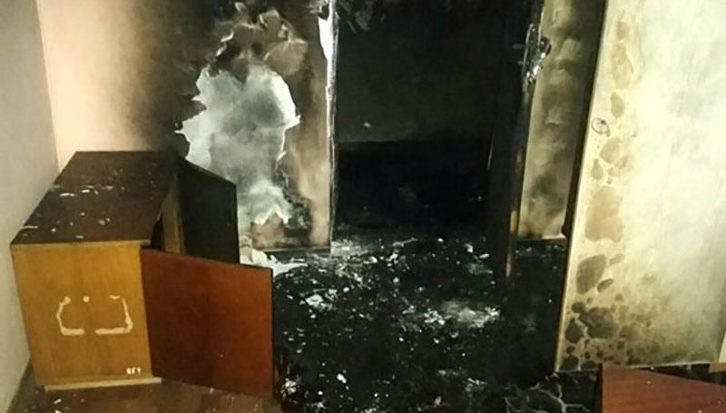 В Ровно подожгли офисы нескольких общественных организаций В Ровно подожгли офисы нескольких общественных организаций