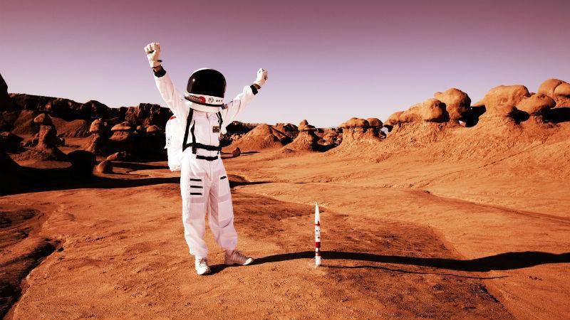  Samsung  презентувала два нових смартфони, космічний корабель, що відправить туристів на Марс
