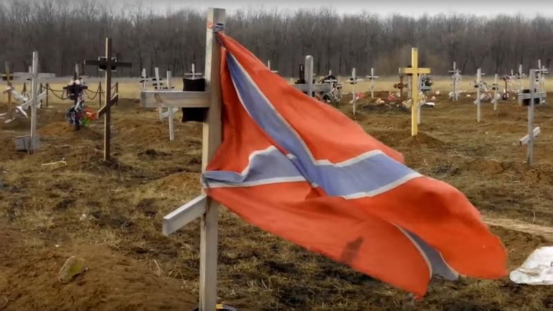 В мережі показали велетенський цвинтар терористів: тисячі могил В мережі показали велетенський цвинтар терористів: тисячі могил