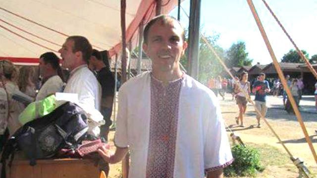 Инвалид-переселенец со Львова поехал на кофе к жене Порошенко Инвалид-переселенец со Львова поехал на кофе к жене Порошенко