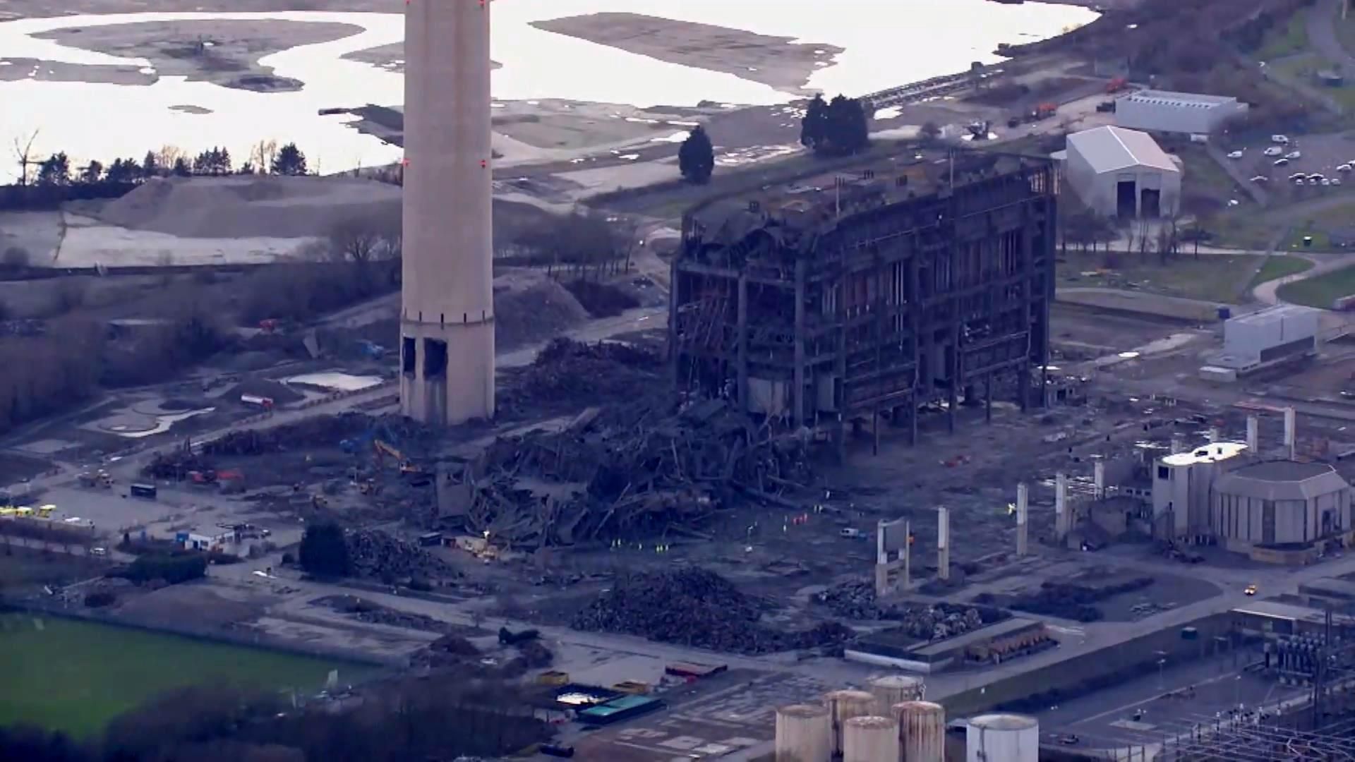 Взрыв на электростанции унес жизнь человека в Великобритании Взрыв на электростанции унес жизнь человека в Великобритании