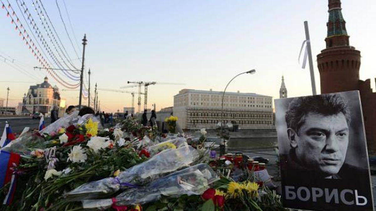 Окрім Нємцова, мали вбити ще Собчак і Ходорковського: на всіх оголосили тендер