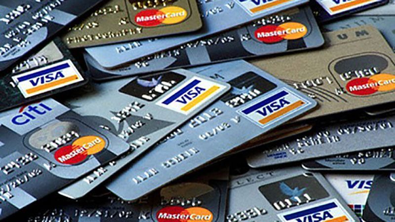 Украинцам могут заблокировать карточки из-за сомнительного заработка Украинцам могут заблокировать карточки из-за сомнительного заработка