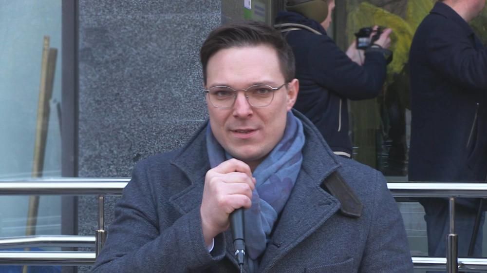 Депутати "Народного фронту" вимагають зупинити російську медіа-агресію в Україні Депутати "Народного фронту" вимагають зупинити російську медіа-агресію в Україні