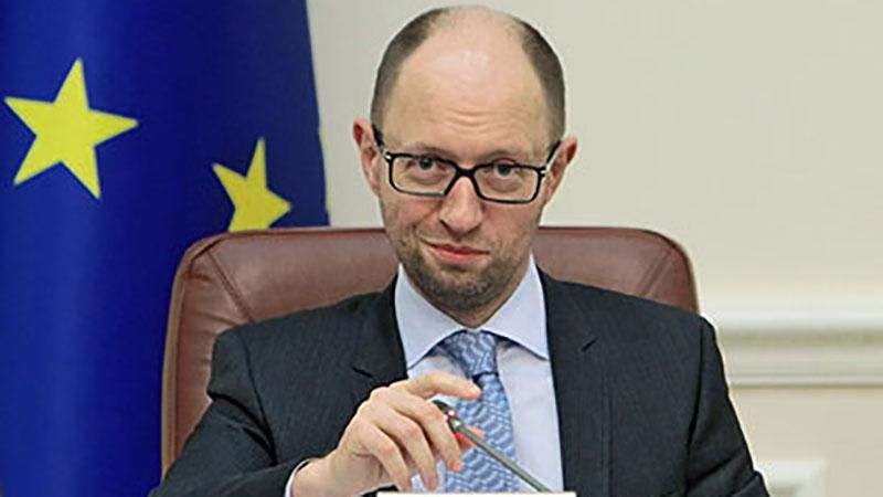 Опрос: Верите ли вы в отставку Яценюка? Опрос: Верите ли вы в отставку Яценюка?