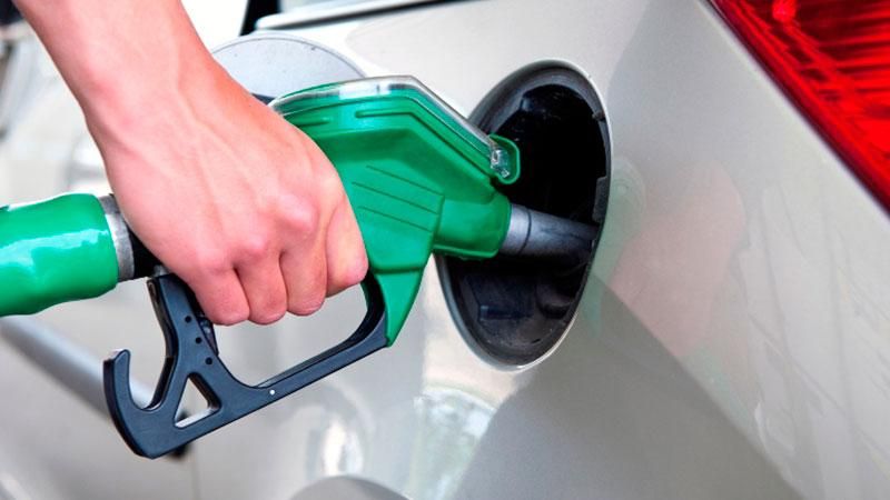 Третина бензину на українських заправках не відповідає стандартам якості