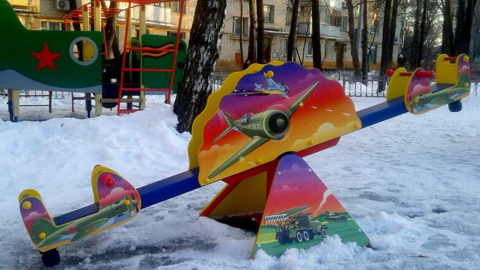 Как в России детей готовят к войне Как в России детей готовят к войне