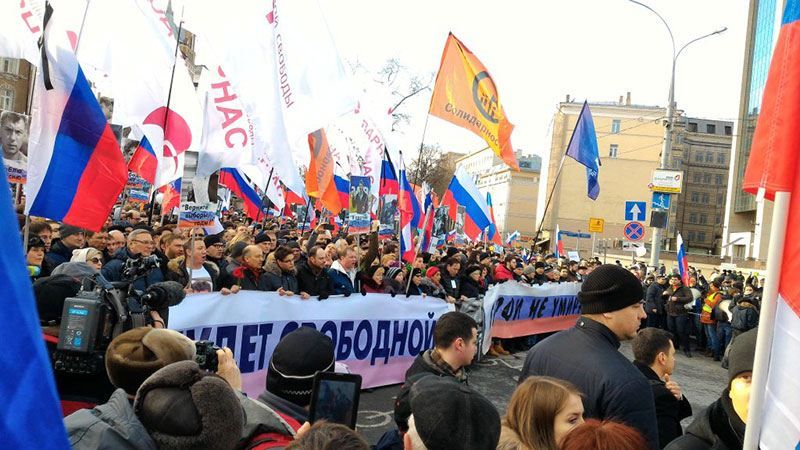 Тисячі людей у Москві вийшли "за нашу і вашу свободу "