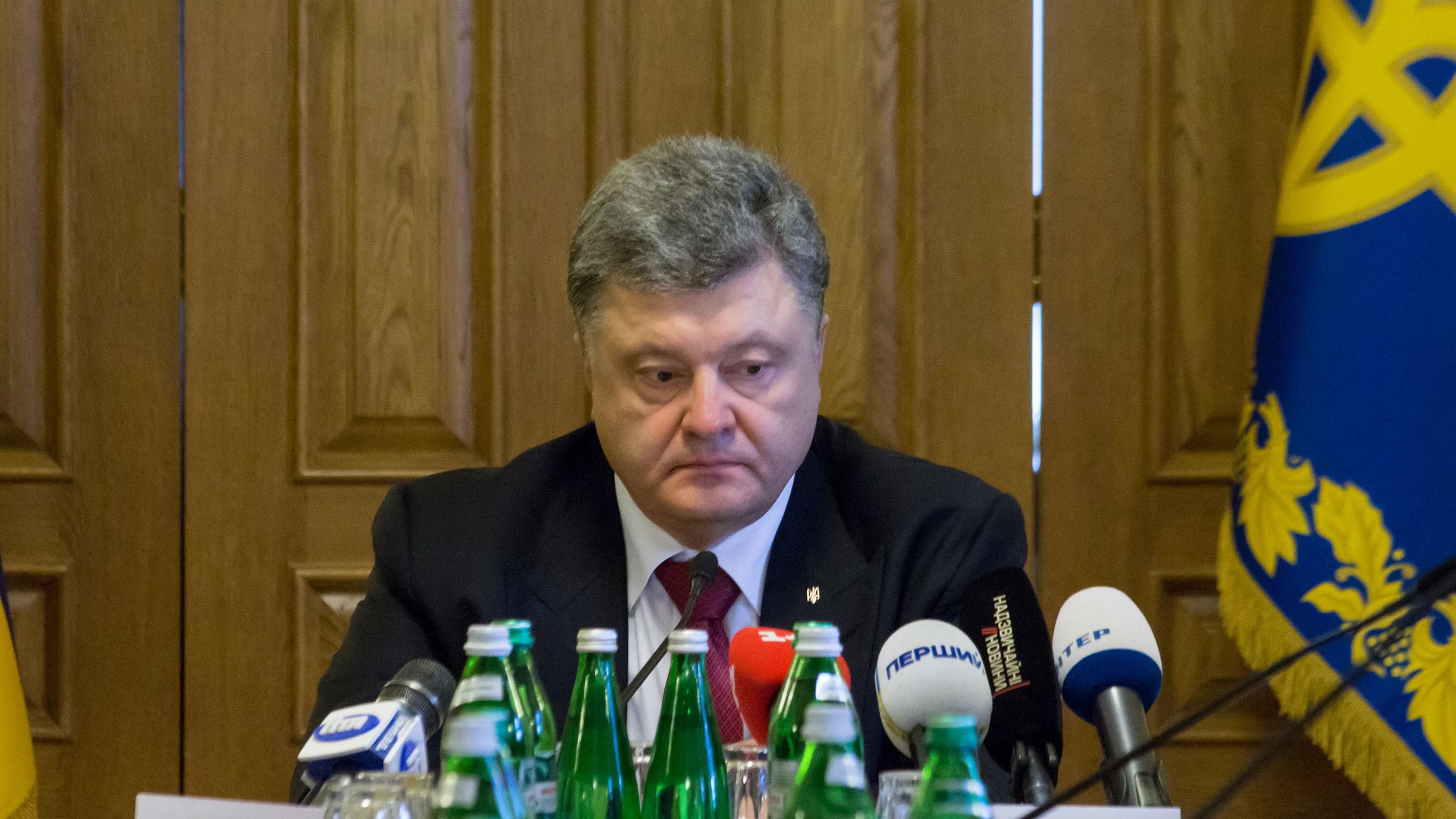 Порошенко определил, кто выберет директора Госбюро расследований Порошенко определил, кто выберет директора Госбюро расследований