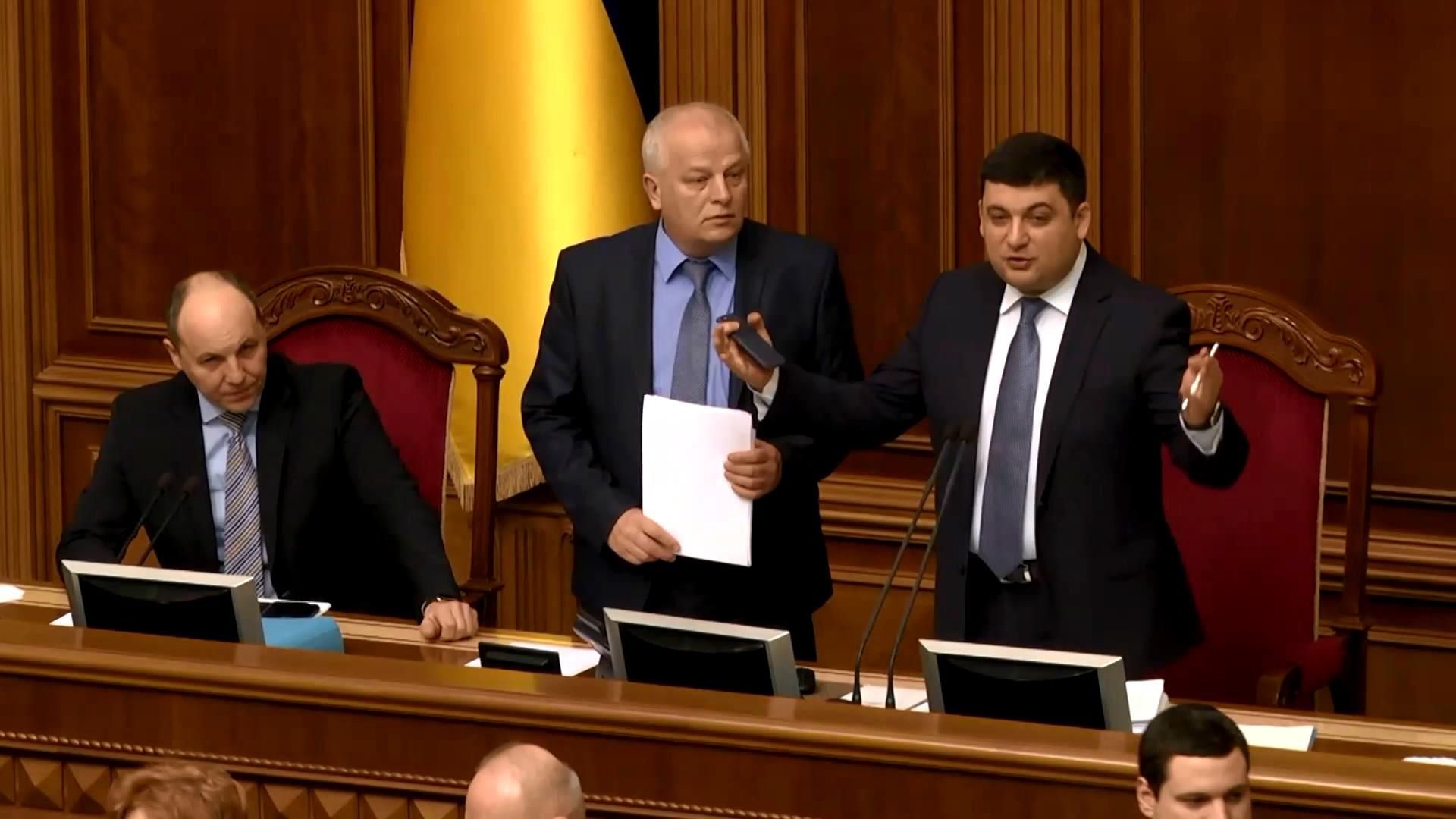 Українські політики вирушили на перший в історії український тиждень у Європарламенті