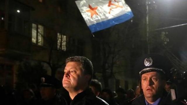 Порошенко розповів, що робив у Криму під час анексії Порошенко розповів, що робив у Криму під час анексії