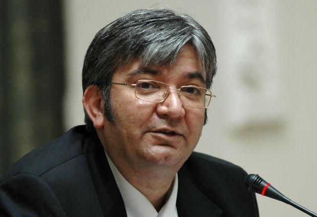 Відомого українського правозахисника затримали на кордоні з Кримом Відомого українського правозахисника затримали на кордоні з Кримом