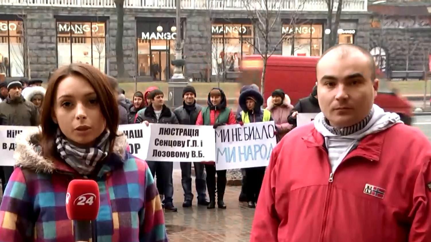 К Кличко пришли с требованием наказать чиновника, который избил человека К Кличко пришли с требованием наказать чиновника, который избил человека