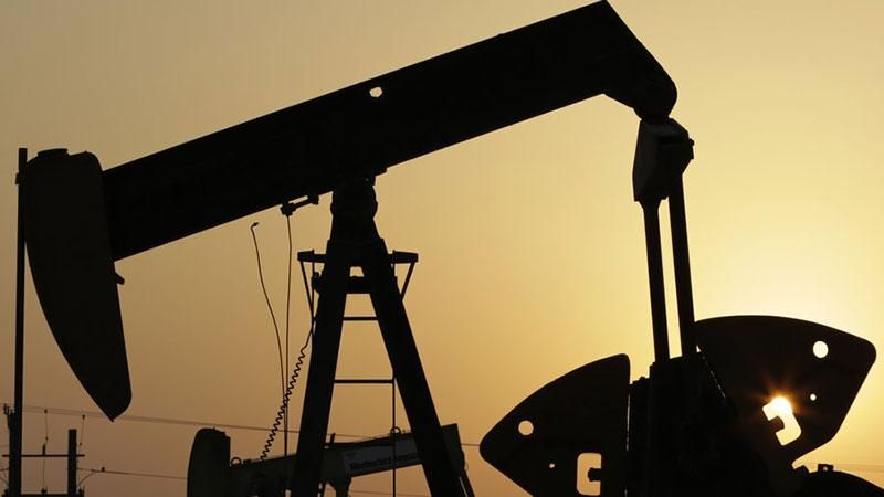 ОПЕК снизила добычу нефти