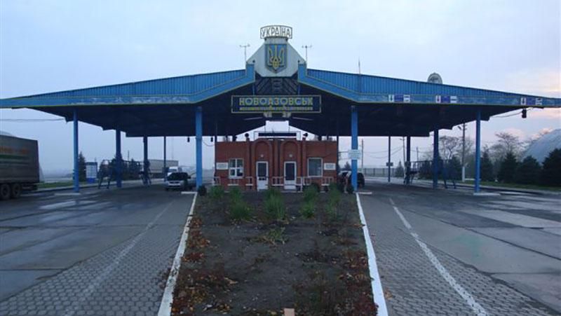 З Росії на окупований Донбас зайшла колона військової техніки, — розвідка З Росії на окупований Донбас зайшла колона військової техніки, — розвідка