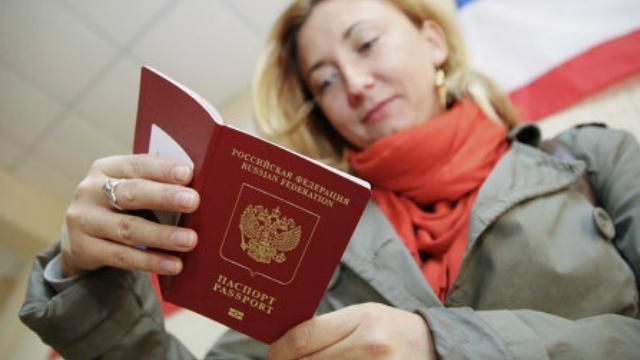 Загранпаспорта крымчан действительны не во всех странах, — МИД Украины Загранпаспорта крымчан действительны не во всех странах, — МИД Украины