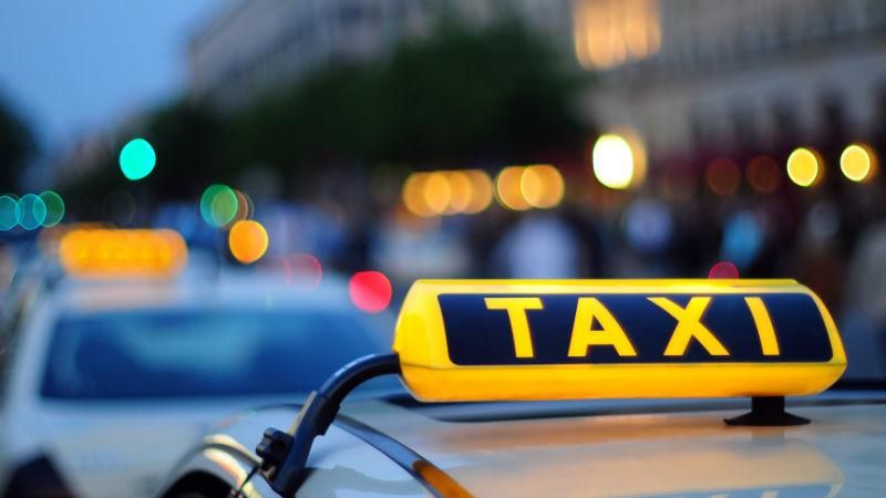 П’яний водій викрав 3-річного сина своєї пасажирки П’яний водій викрав 3-річного сина своєї пасажирки