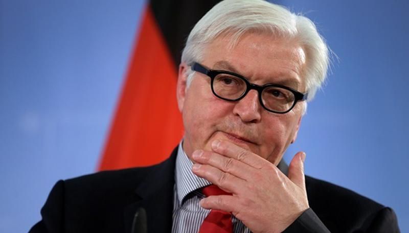 Німеччина дорікнула Києву і Москві через Мінські домовленості Німеччина дорікнула Києву і Москві через Мінські домовленості