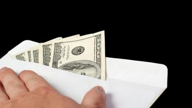 Антикоррупционное бюро нашло у районных судей сотни миллионов гривен Антикоррупционное бюро нашло у районных судей сотни миллионов гривен