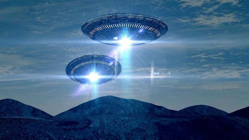 Клінтон обіцяє розсекретити матеріали про НЛО
