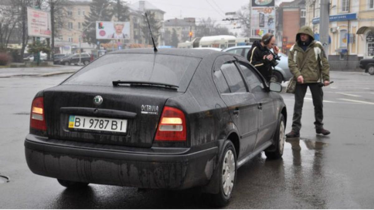 Авто нардепа сбило ребенка: опубликованы фото и видео Авто нардепа сбило ребенка: опубликованы фото и видео