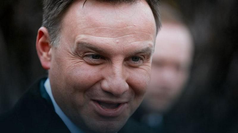 Президент Польщі потрапив у ДТП Президент Польщі потрапив у ДТП