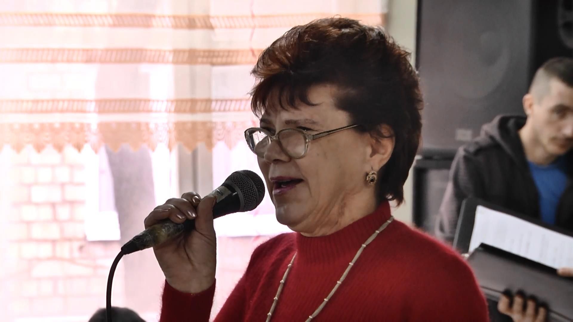 У Києві влаштували свято весни для безпритульних У Києві влаштували свято весни для безпритульних