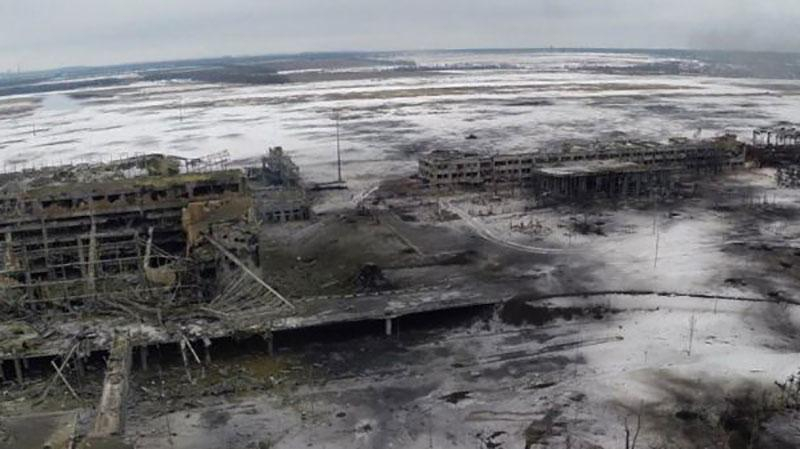 Террористы планируют восстановить донецкий аэропорт, — Тымчук