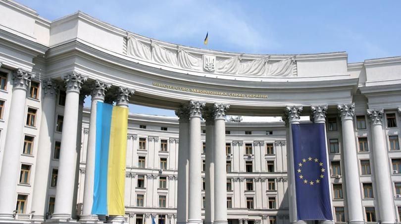 МИД прокомментировал действия Беларуси, которая не хочет пускать украинцев с ID-паспортами